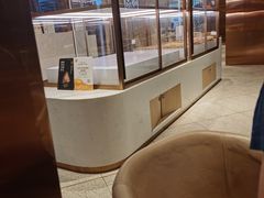 面包甜点陈列柜-奈雪的茶(东原悦荟店)