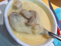 鸡茸蘑菇汤-菲滋意式休闲餐厅(北仑银泰城店)