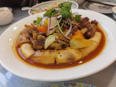 -汗腾格里·风味餐厅(新疆驻京办店)