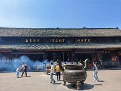 -峨眉山报国寺