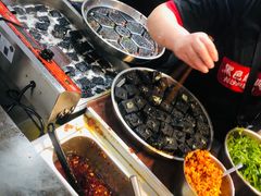 -黑色经典臭豆腐·湖南特产(坡子街店)