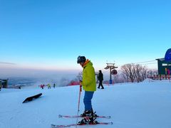 -中旅松花湖滑雪场