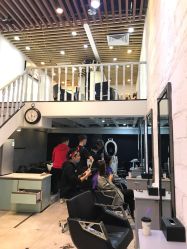 -SIX Hair Consultant