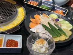 -鹤江桥·红油牛肉粉(SKP店)