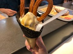 -麦当劳(杭州西湖银泰百货店)