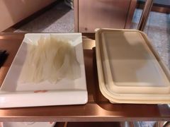 -七欣天香辣蟹火锅(闵行浦江欢乐颂店)
