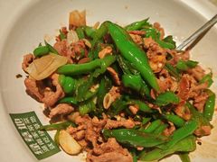 -绿草地·湘菜(酃湖师院店)