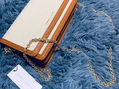 -CHARLES&KEITH(乐峰广场店)
