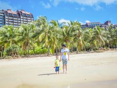 -三亚湾海居铂尔曼度假酒店