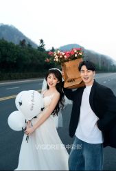 -雪中彩影婚纱摄影·品控旗舰店