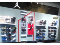 -Air Jordan(世贸天阶店)