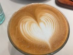 拿铁咖啡-阿妮叶李(光谷世界城店)