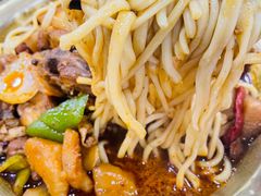 -牛一嘴·兰州牛肉面·大盘鸡(财富中心店)