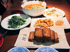 -肆海小川菜酒馆Wine Bistro (青年路店)