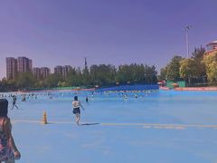 -欢乐水魔方水世界