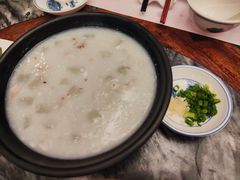 冬瓜鱼蓉粥-中国大酒店·食街