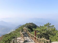 -罗田薄刀峰风景区