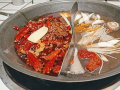 -贰回巷火锅馆(钟楼店)