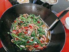 青菜牛肉-鹏林天龙鸡杂