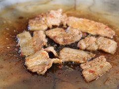 五花肉-宏宏无烟石板烧烤