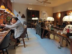 -银米·云南传统过桥米线(双廊黑金冠店)