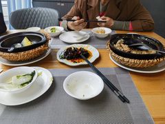 -忆食尚腊味煲仔饭(华南城店)