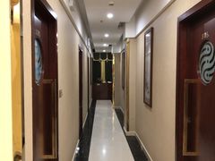 -颐而康·按摩·艾灸·足疗(苏仙岭店)