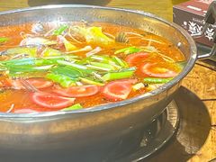 -亮欢寨酸汤鱼(沙冲路店)