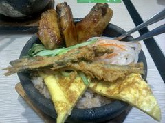 蜜汁鸡翼石锅饭-佰搭果·广式茶餐厅(西华路店)