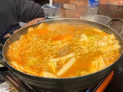 -炙韩料理·部队锅专门店