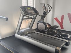 -越·健身工作室(华尔兹广场写字楼B栋店)