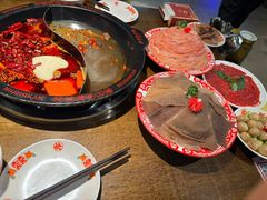 -牛市坎火锅(建设路店)