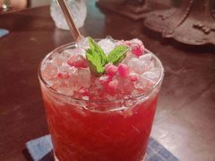 -84那年咖啡馆(李沧万达店)