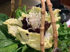-左庭右院鲜牛肉火锅(金山万达店)