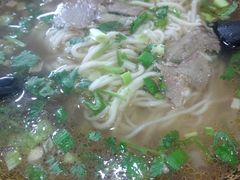 -伊清斋牛肉面(华佗路店)
