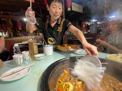 -鱼窝棚柴火铁锅炖(富山屯店)