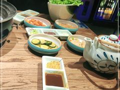 -明洞阿姨·韩式酱蟹烤肉·创意料理(三元桥店)