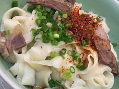 油泼面-河东颐祥阁(世贸店)
