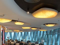 -广州塔卢特斯法国旋转餐厅