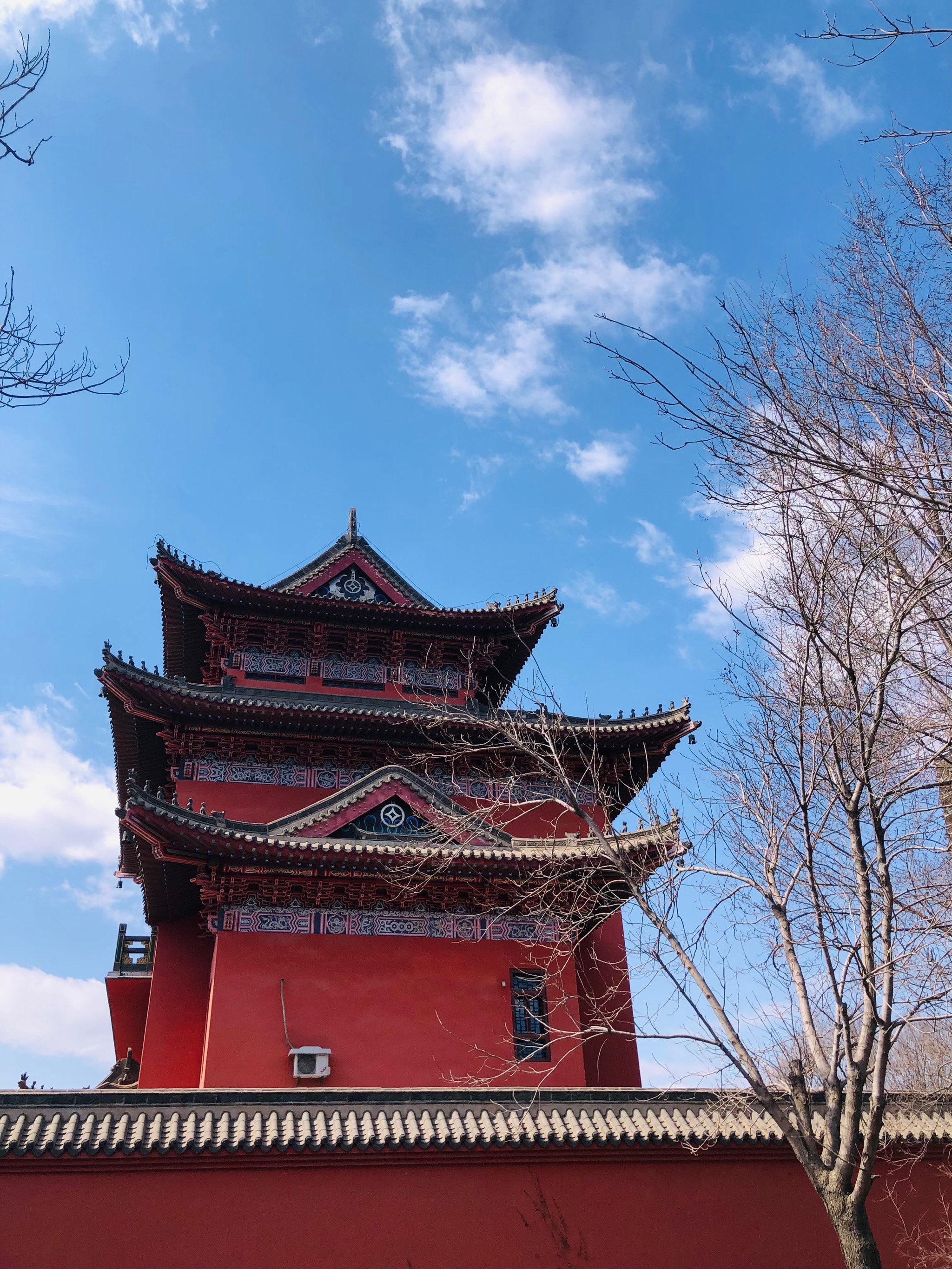 沈阳白塔公园弥陀寺图片