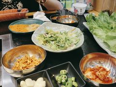 -臻牛烤肉