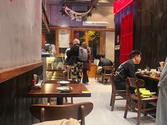 -8PINTS八品脱·日料·烧鸟·精酿小酒馆(莘庄店)