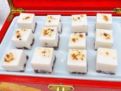 -品海楼·大连海胆锅贴馆(东港店)