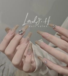 -1T·1M 日式美甲美睫