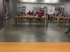 -Apple零售店(深圳益田假日广场店)
