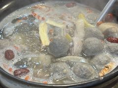 -濠轩阁特色生蚝火锅(水湾路店)