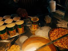 -正宁路小吃夜市