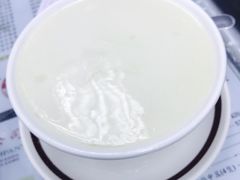 -义顺牛奶公司