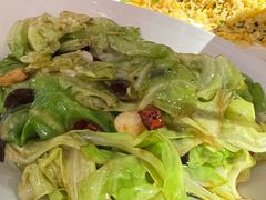 黄山木耳炝莲白-小河盐帮·私家菜·烤鸭(三元桥·霄云路店)