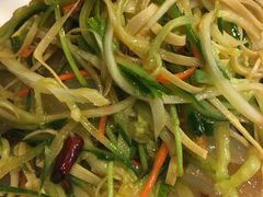 -东北四季饺子王(华山路店)